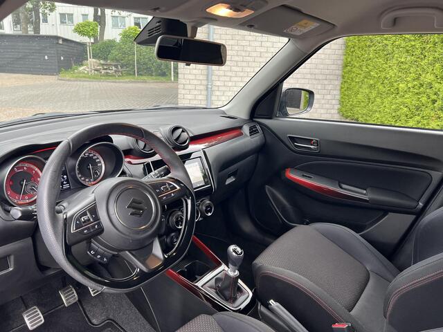 Suzuki SWIFT 1.4 Sport*Carplay*Clima*Cruise*Navi