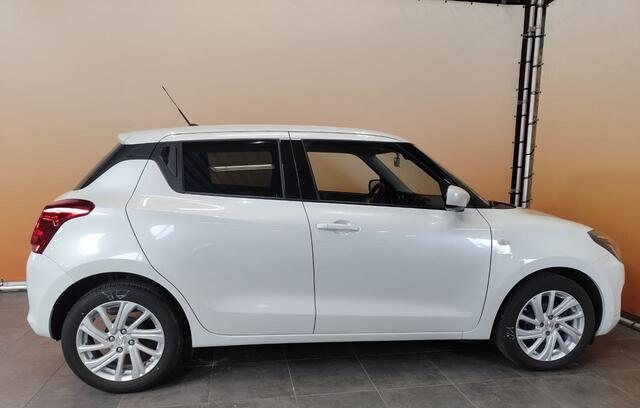 Suzuki SWIFT 1.2 Select Smart Hybrid stoelverwarming | winterset | cruise control