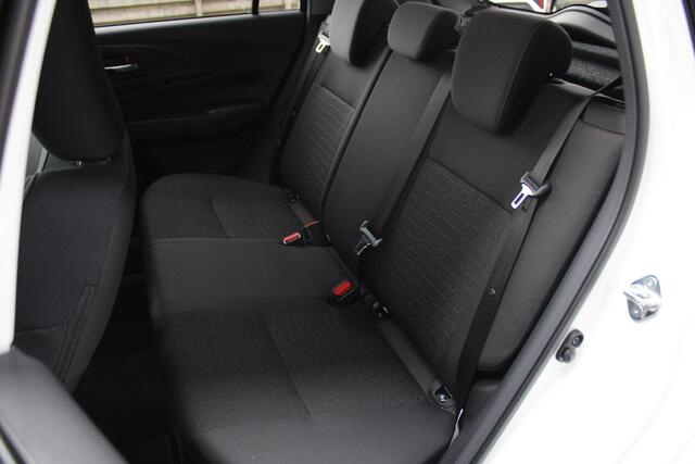 Suzuki SWIFT 1.2 Style Smart Hybrid CVT Automaat NIEUW MET 6 JAAR GARANTIE! Navigatie, Adaptieve Cruise Control, Stoelverwarming, Climate Control