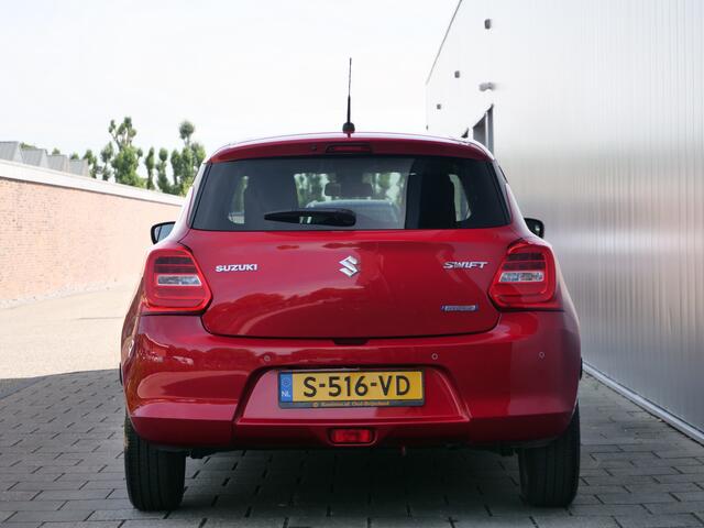 Suzuki SWIFT 1.2 Style 83pk Smart Hybrid LED / Navigatie / Camera / Keyless