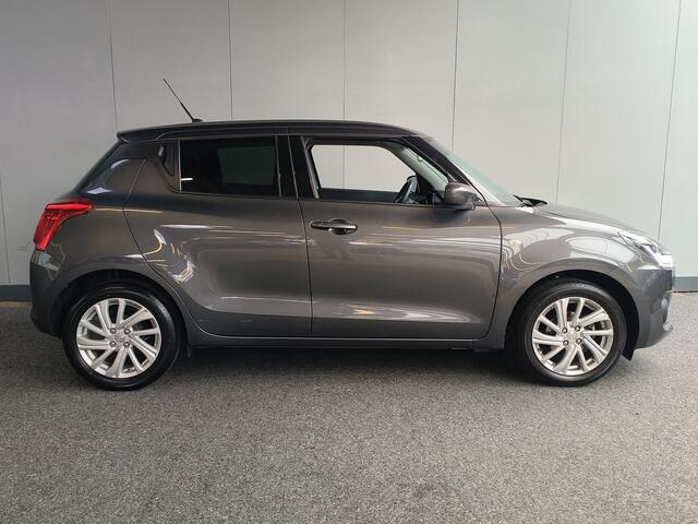 Suzuki SWIFT 1.2 Select Smart Hybrid uit 2021 Rijklaar + 12 maanden Bovag-garantie Henk Jongen Auto's in Helmond, al 50 jaar service zoals 't hoort!
