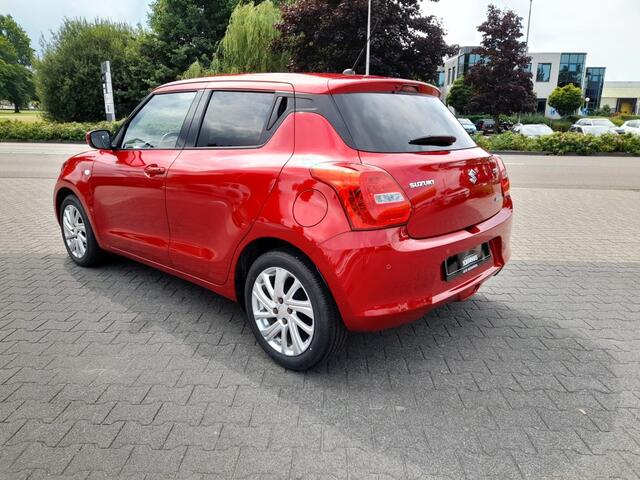 Suzuki SWIFT 1.2 SELECT CRUISE CAMERA NAVI AIRCO