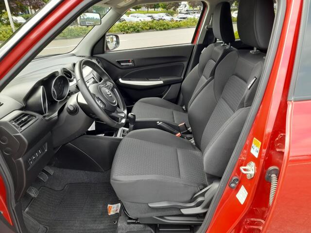 Suzuki SWIFT 1.2 SELECT CRUISE CAMERA NAVI AIRCO