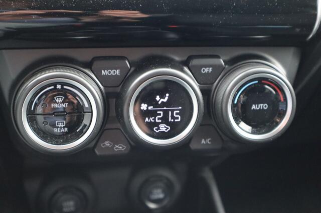 Suzuki SWIFT 1.2 Style Hybrid AdaptiveCruise/Keyless/Trekhaak/AllSeasons