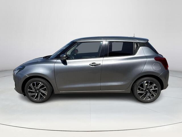 Suzuki SWIFT 1.2 Style Smart Hybrid **NAVIGATIE/ DODEHOEK DETECTIE/ STOELVERWARMING/ 36 MAANDEN GARANTIE