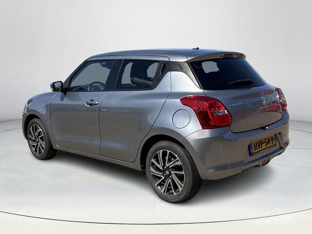 Suzuki SWIFT 1.2 Style Smart Hybrid **NAVIGATIE/ DODEHOEK DETECTIE/ STOELVERWARMING/ 36 MAANDEN GARANTIE