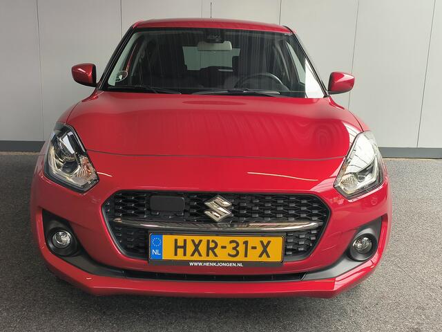 Suzuki SWIFT 1.2 Select Smart Hybrid uit 2024 Rijklaar + Fabrieksgarantie tot 02-2027 Henk Jongen Auto's in Helmond, al 50 jaar service zoals 't hoort!