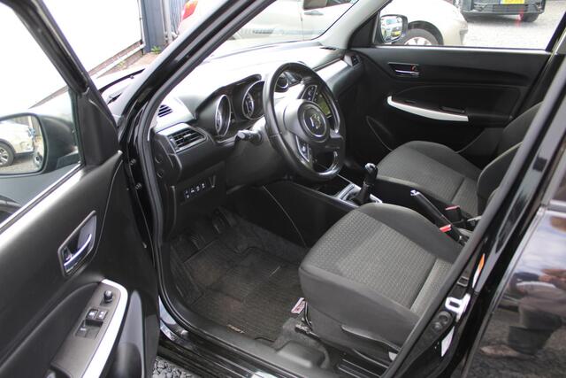 Suzuki SWIFT 1.2 Select Smart Hybrid , Cruise-control, Applecarplay/Androidauto