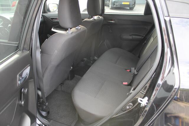 Suzuki SWIFT 1.2 Select Smart Hybrid , Cruise-control, Applecarplay/Androidauto