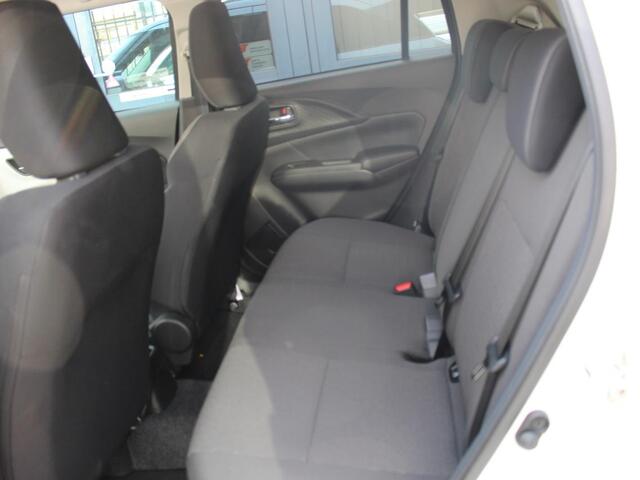 Suzuki SWIFT 1.2 Select Smart Hybrid | ALL SEASONBANDEN | RIJKLAARPRIJS |