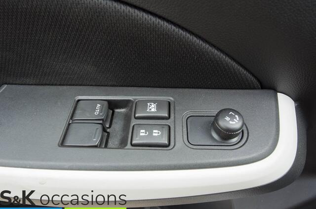 Suzuki SWIFT 1.2 Style Smart Hybrid