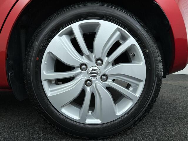 Suzuki SWIFT 1.2 Sportline Smart Hybrid