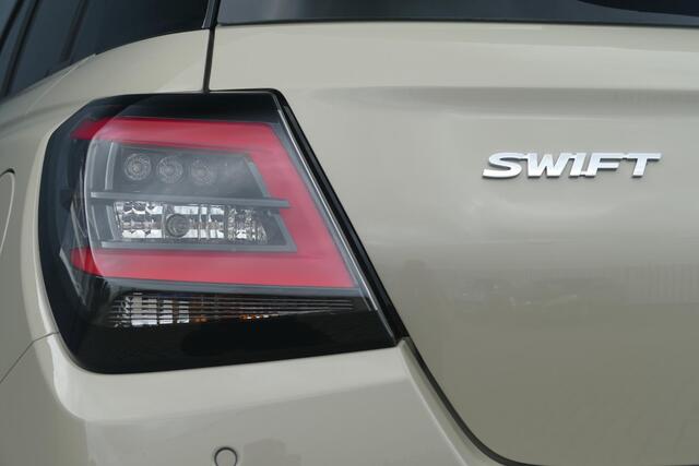 Suzuki SWIFT 1.2 Select Smart Hybrid | Adapt. Cruise | Apple/Android | Camera | RIJKLAARPRIJS!!