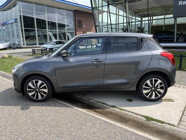 Suzuki SWIFT 1.2 Stijl / Automaat / 4-cilinders / Apple Carplay - Android Auto / Stoelverw. / Camera /