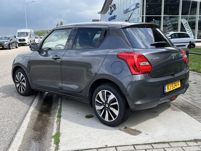Suzuki SWIFT 1.2 Stijl / Automaat / 4-cilinders / Apple Carplay - Android Auto / Stoelverw. / Camera /
