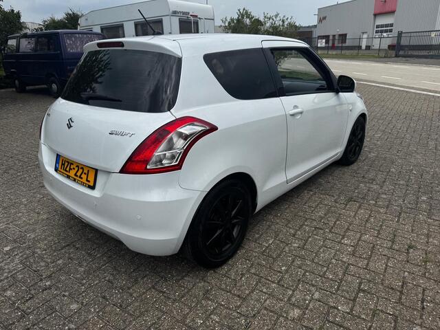 Suzuki SWIFT 1.2 Comfort EASSS