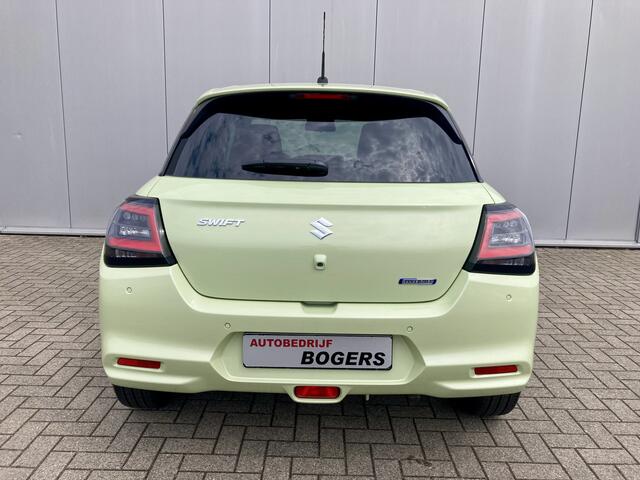 Suzuki SWIFT 1.2 Style Smart Hybrid Automaat Climate Control, Cruise Control, Keyless Entry, Lichtmetalen velgen