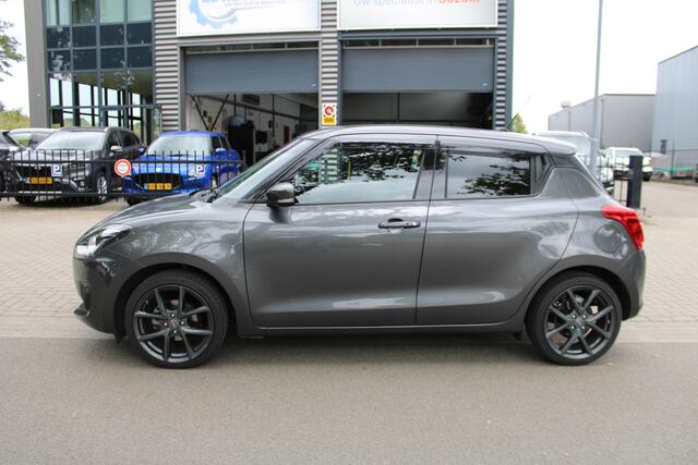 Suzuki SWIFT 1.2 Style Smart Hybrid