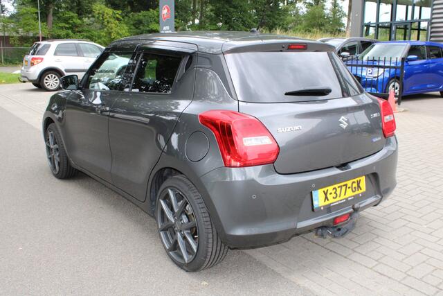 Suzuki SWIFT 1.2 Style Smart Hybrid
