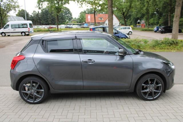 Suzuki SWIFT 1.2 Style Smart Hybrid