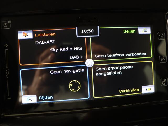 Suzuki SWIFT 1.2 Select I Navigatie I Stoelverwarming Voor I Camera I Dealer Onderhouden I