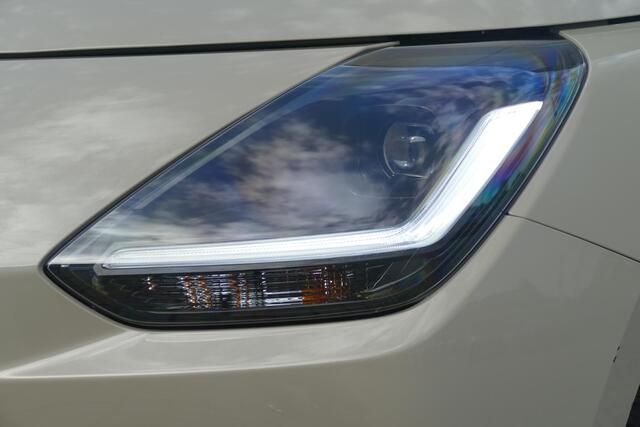 Suzuki SWIFT 1.2 Style Smart Hybrid | Adapt. Cruise | Apple/Android | Camera | Keyless | RIJKLAARPRIJS!!