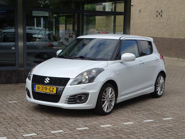 Suzuki SWIFT 1.6 Sport Xenon Clima Cruise Keyless Stoelverw.