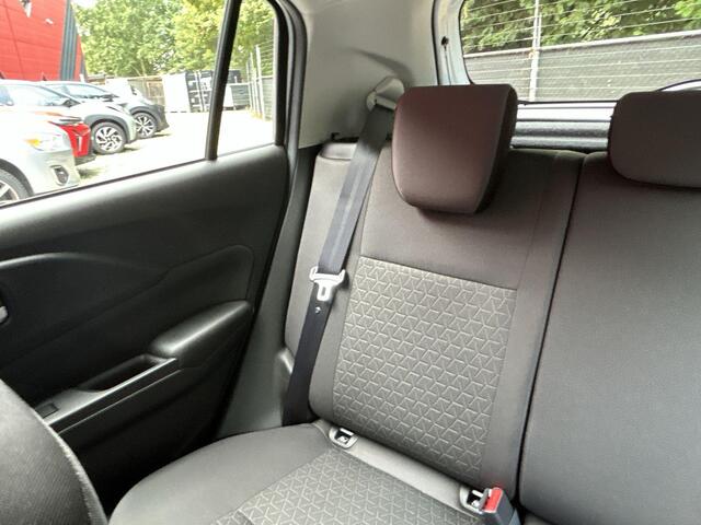 Suzuki SWIFT 1.2 Style Smart Hybrid Navigatie / Camera / Climate Control / Cruise Control / All-Season / DEMO