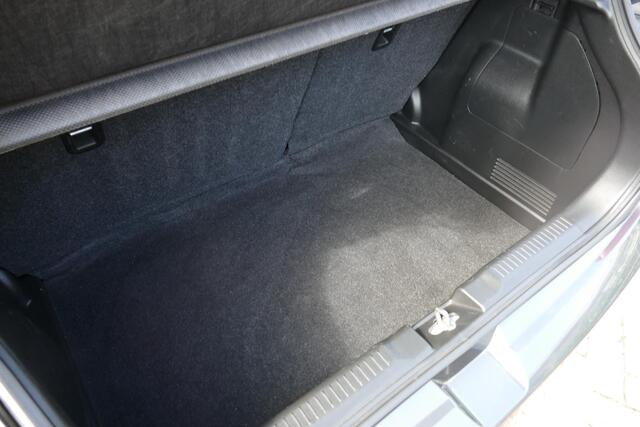Suzuki SWIFT 1.2 Stijl Smart Hybrid | RIJKLAARPRIJS |