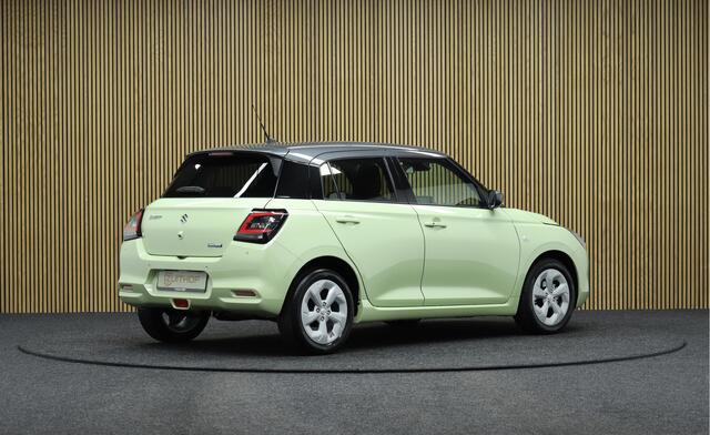 Suzuki SWIFT 1.2 Automaat Select Smart Hybrid | ¤3.000,- Demo voordeel! | Adaptive-cruise | Navigatie | Parkeerhulp | Apple Carplay & Android Auto | Camera | Parkeerhulp | Keyless | Dodehoekdetectie