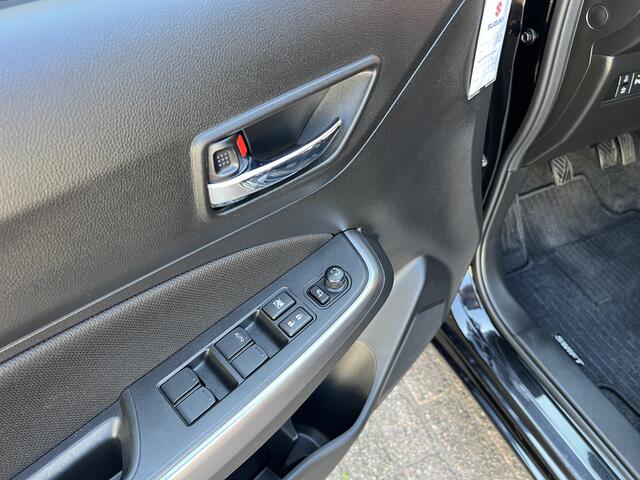 Suzuki SWIFT 1.2 Style Smart Hybrid | 1e eigenaar |