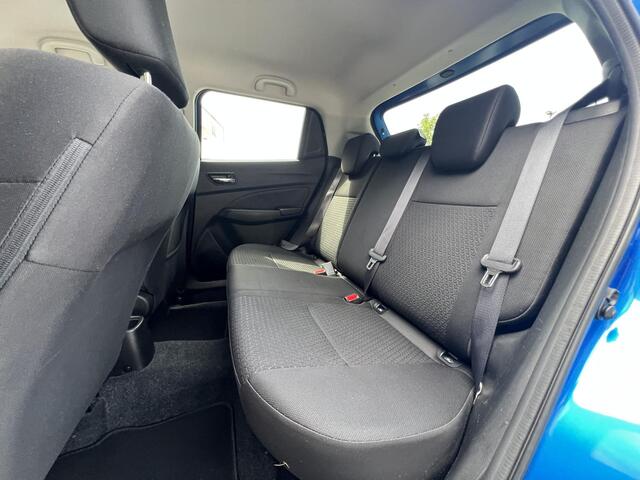 Suzuki SWIFT 1.2 Stijl Smart Hybrid | Climate Control | Adaptieve Cruise Control | Navigatie | Carplay