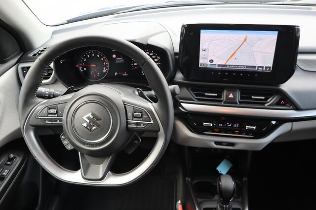 Suzuki SWIFT 1.2 Style Hybrid Automaat Trekhaak//Navi/Keyless/AdaptiveCruise