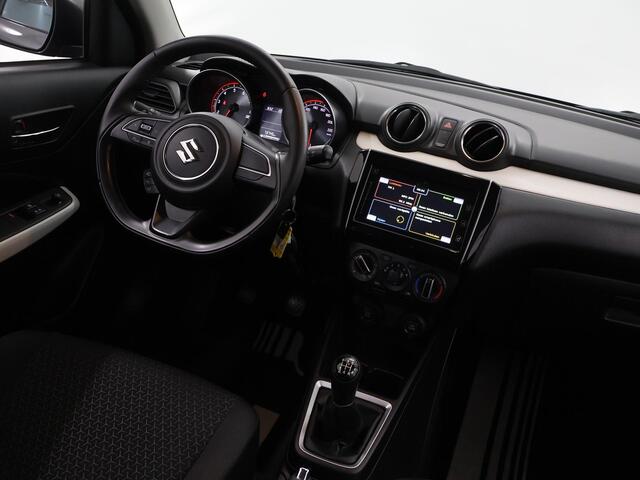 Suzuki SWIFT 1.0 Select | Trekhaak | Navigatie | Camera | Apple CarPlay/Android Auto | Stoelverwarming | Bleutooth | Verwarmde Buitenspiegels | LED | Dealer Onderhouden |