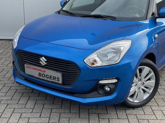 Suzuki SWIFT 1.2 Select Smart Hybrid Navigatie, Airco, Cruisecontrol, Achteruitrijcamera, Stoelverwarming, 16 "Lm