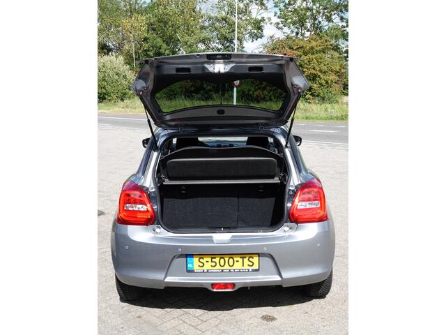 Suzuki SWIFT 1.2 Style Smart Hybrid ADAPT. CRUISE | LMV | NAVI | ECC | CAMERA