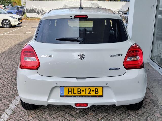 Suzuki SWIFT 1.2 STYLE SMART HYBRID AUTOMAAT Stoelverwarming | Keyless | Clima