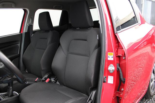 Suzuki SWIFT 1.2 Stijl Smart Hybrid Trekhaak, Achterruitrijcamera, Keyless, Style uitvoering!