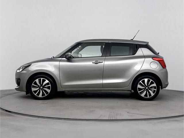 Suzuki SWIFT 1.2 Stijl Smart Hybrid | Navi | Stoelverwarming | Parkeercamera | Lichtmetalen Velgen | Mistlampen |