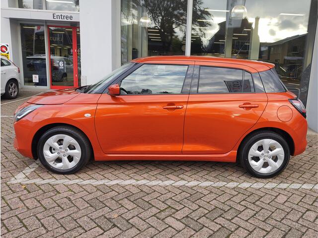 Suzuki SWIFT 1.2 SELECT SMART HYBRID Direct Beschikbaar | Met 6 JAAR GARANTIE! | Inclusief ¤ 2.300,- Voorraad Voordeel