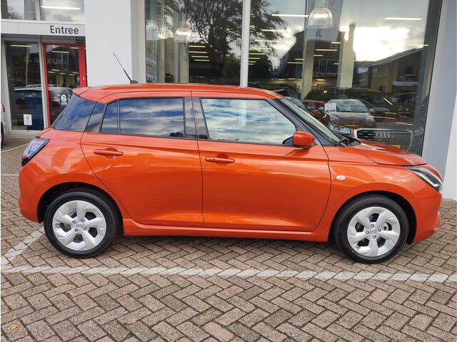 Suzuki SWIFT 1.2 SELECT SMART HYBRID Direct Beschikbaar | Met 6 JAAR GARANTIE! | Inclusief ¤ 2.300,- Voorraad Voordeel