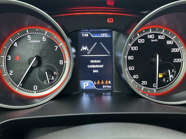 Suzuki SWIFT 1.2 Style Smart Hybrid | Compleet uitgevoerde Swift |