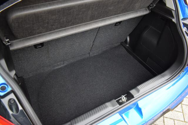 Suzuki SWIFT 1.4 Sport Smart Hybrid | Navigatie | Camera | Keyless | Stoelverwarming | Climate Control