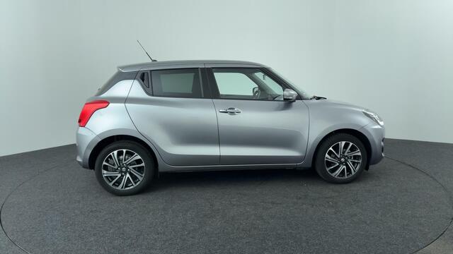 Suzuki SWIFT 1.2 Style Smart Hybrid | Allseasonbanden | Navigatie | Stoelverwarming