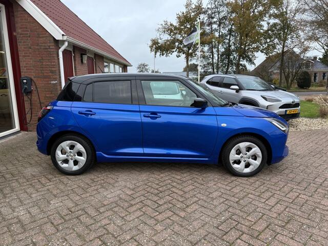Suzuki SWIFT 1.2 SMART HYBRID SELECT AUTOMAAT!