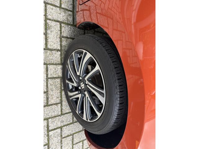 Suzuki SWIFT 1.2 Style Smart Hybrid