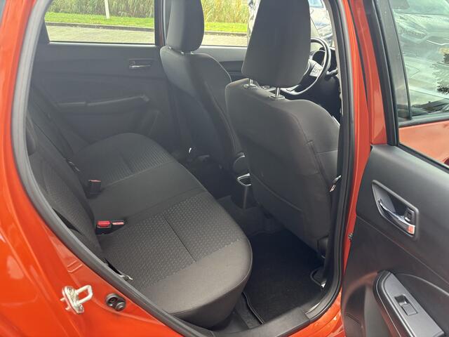 Suzuki SWIFT 1.2 Style Smart Hybrid
