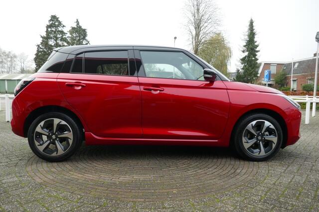 Suzuki SWIFT 1.2 STYLE SMART HYBRID AUTOMAAT CAMERA/STOELVERW/PARKEERHULP