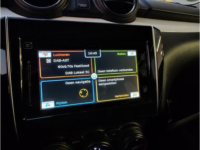 Suzuki SWIFT 1.2 STIJL AUTOMAAT Garantie tot 2028 | Navi | Clima |