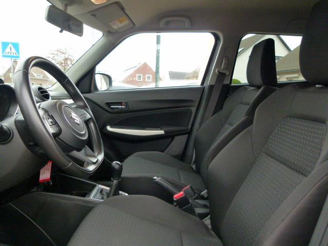 Suzuki SWIFT 1.2 Select Smart Hybrid, LMV/CARPLAY/CAMERA